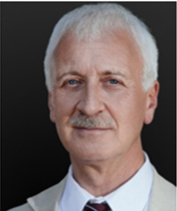 Profile photograph Professor Chris Sansom